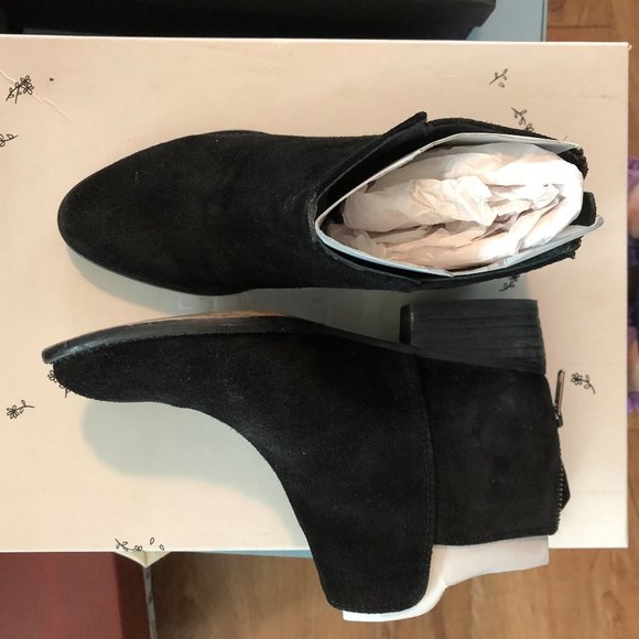 Seychelles Women's Wonder Ankle Bootie - Picture 3 of 5